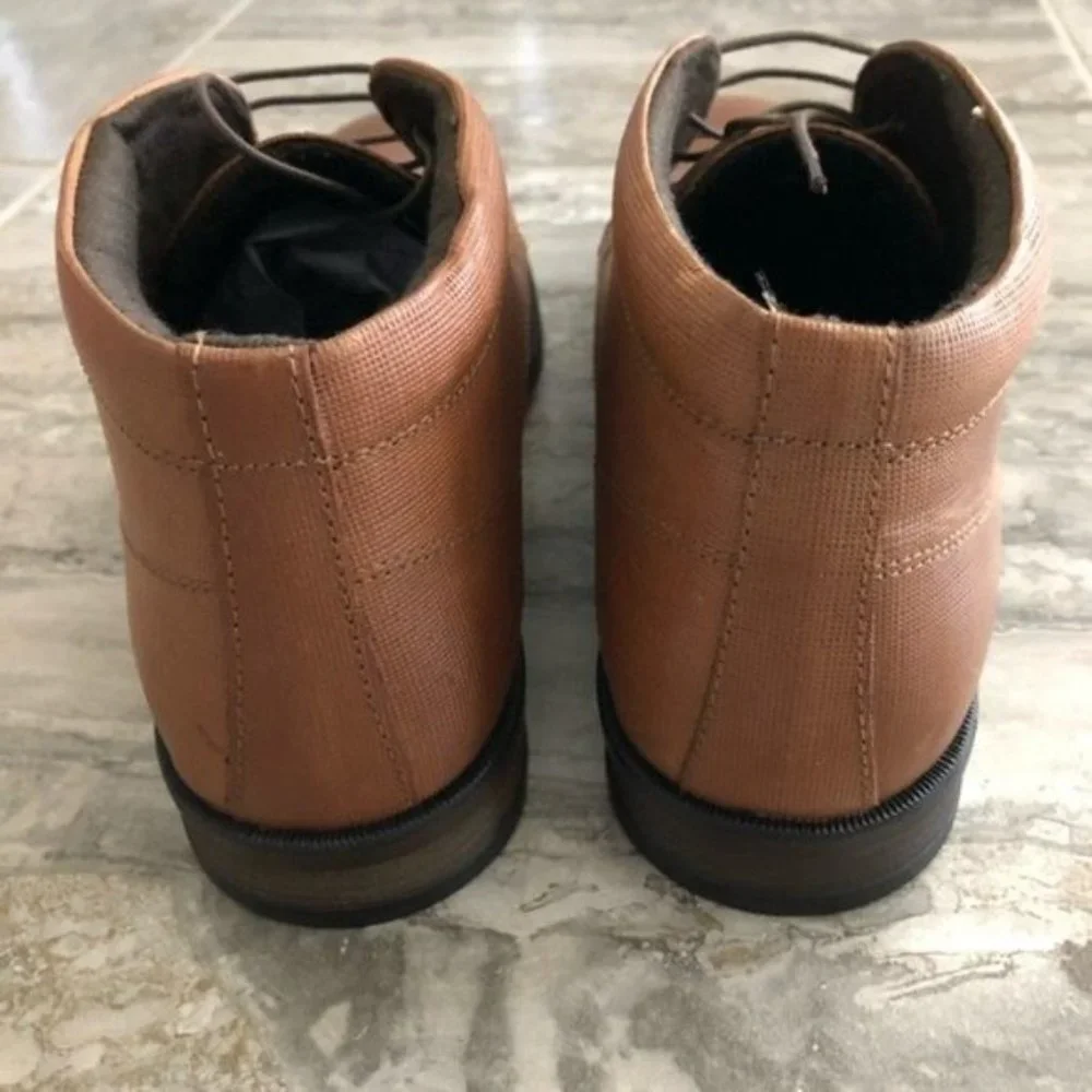 Aiden & Mason Chukka Boots Lace-Up Leather Brown Tan Men's Size 10 New in Box